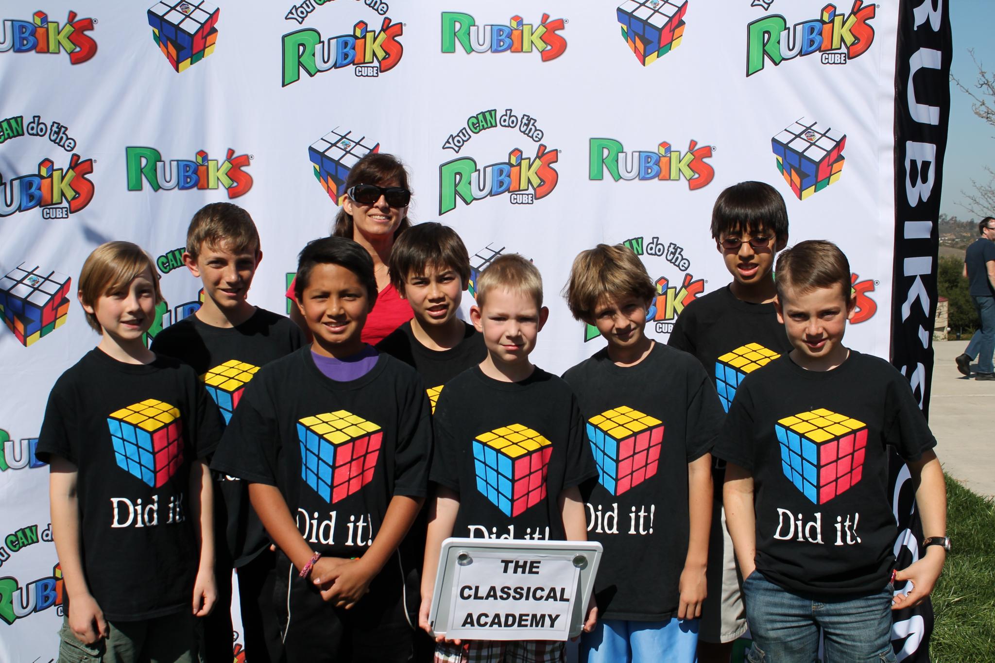 San Bernardino 'speedcube' competition features quick Rubik's Cube solving  – San Bernardino Sun